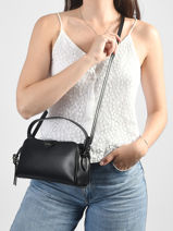 Cross Body Tas Emblem Trio Calvin klein jeans Zwart emblem trio 4F3370G-vue-porte