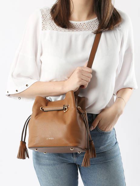Bucket Bag S Tradition Leder Etrier Beige tradition ETRA004S ander zicht 1