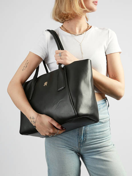 Schoudertas Th Essential Tommy hilfiger Zwart th essential AW18374 ander zicht 1